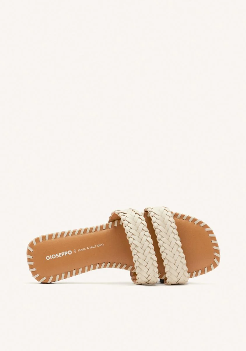 CHINELO GIOSEPPO - Image 2