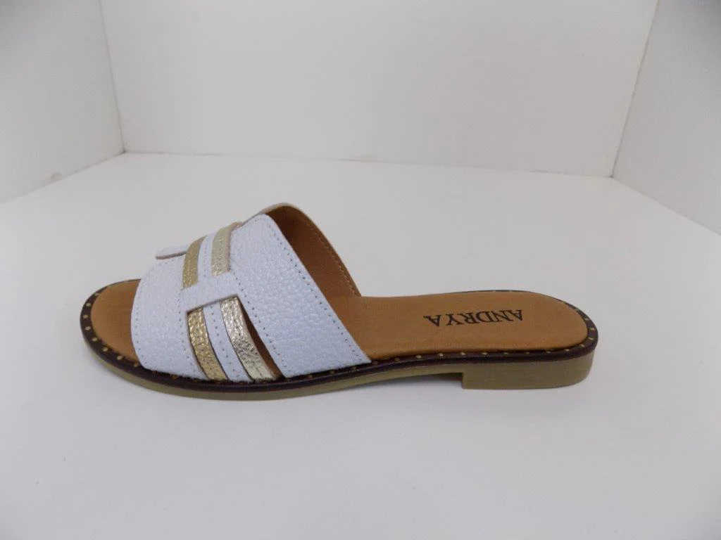 CHINELO ANDRYA